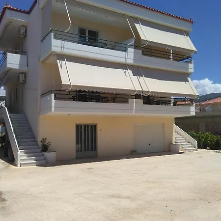 Apartment Fofi's House